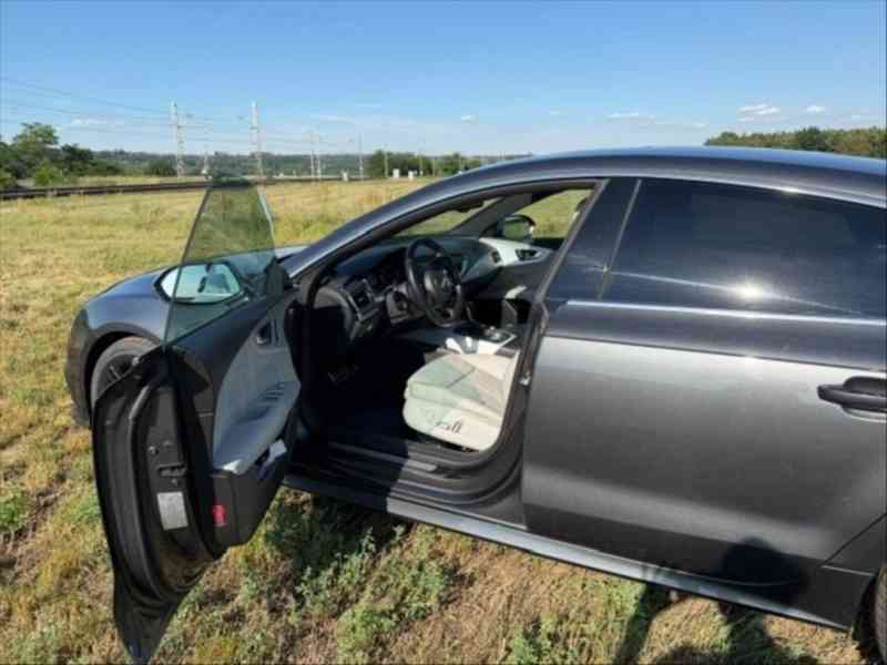 Audi A7 3,0   Tdi quattro s tronic s line - foto 6