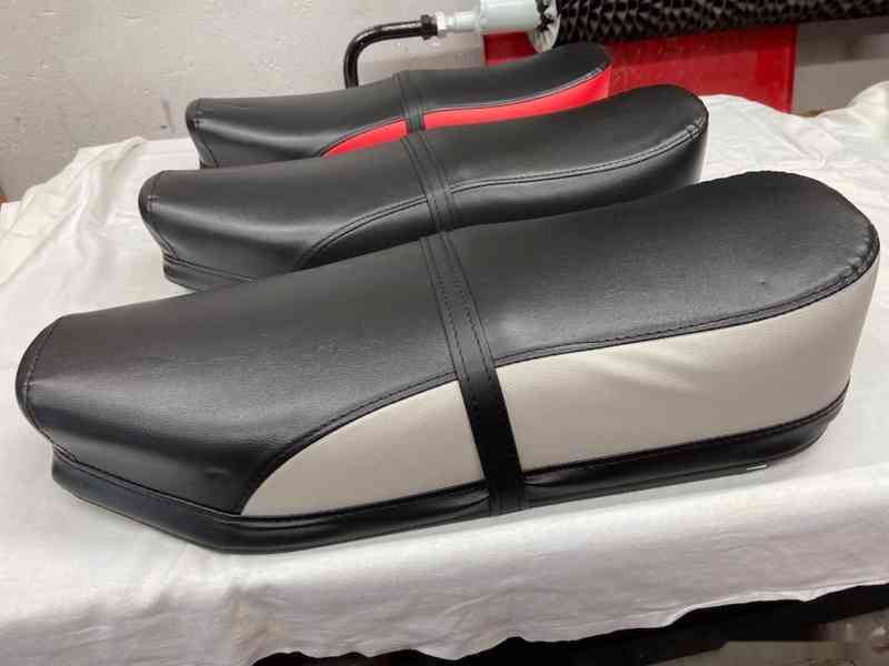 Predám SEDADLO JAWA ČZ 175 250 350 sport, replika - foto 1