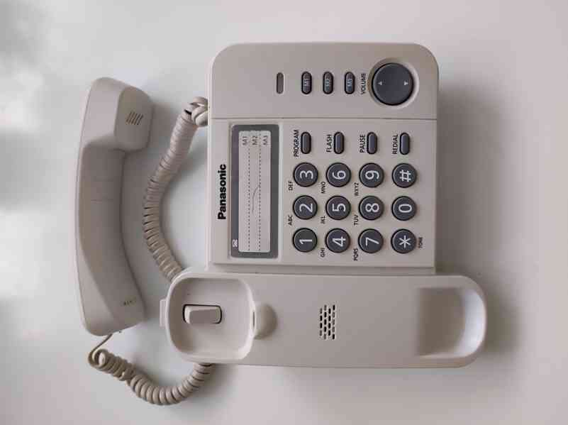 Telefon  - foto 6