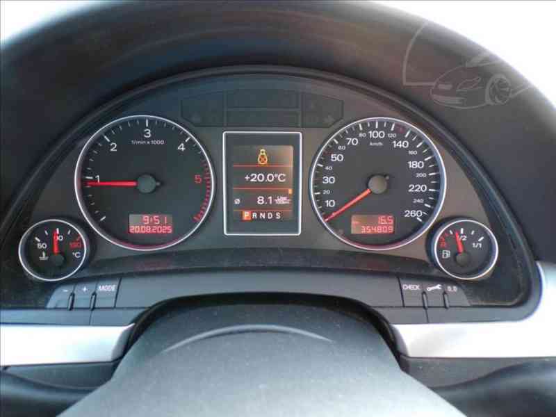 Audi A4 Avant 2,0 TDI AUTOMAT - foto 5