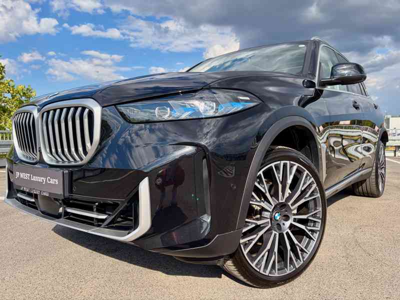 BMW X5 30d INDIVIDUAL 22" VZDUCH PANO NEZÁVISLÉ TAŽNÉ HUD  - foto 3