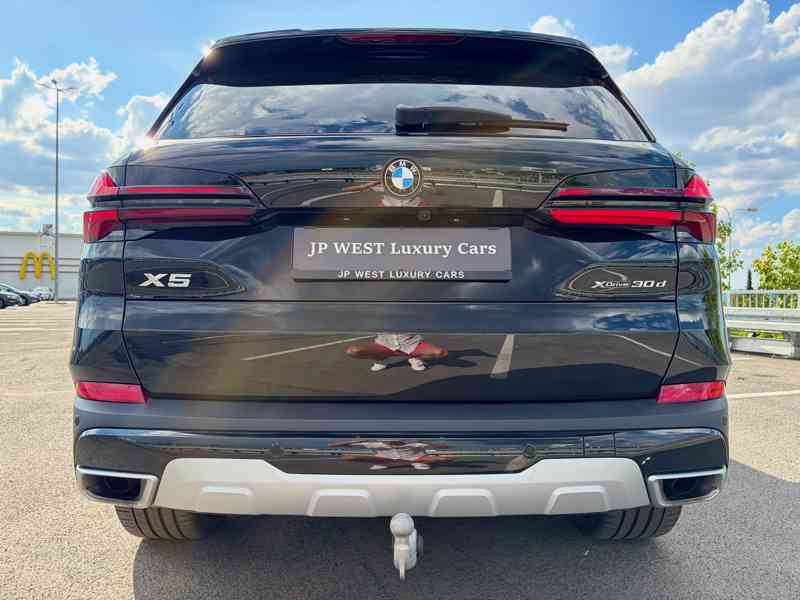 BMW X5 30d INDIVIDUAL 22" VZDUCH PANO NEZÁVISLÉ TAŽNÉ HUD  - foto 6