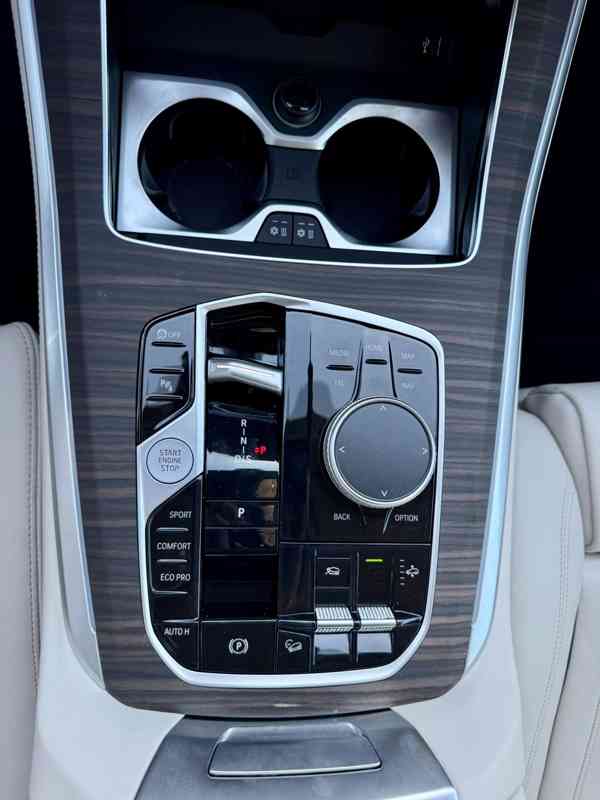 BMW X5 30d INDIVIDUAL 22" VZDUCH PANO NEZÁVISLÉ TAŽNÉ HUD  - foto 7