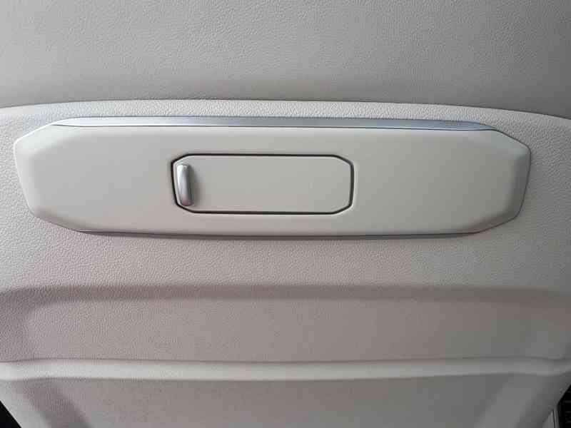 BMW X5 30d INDIVIDUAL 22" VZDUCH PANO NEZÁVISLÉ TAŽNÉ HUD  - foto 26
