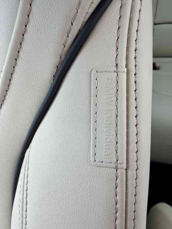 BMW X5 30d INDIVIDUAL 22" VZDUCH PANO NEZÁVISLÉ TAŽNÉ HUD  - foto 16