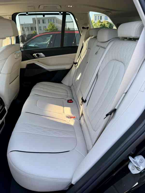 BMW X5 30d INDIVIDUAL 22" VZDUCH PANO NEZÁVISLÉ TAŽNÉ HUD  - foto 10