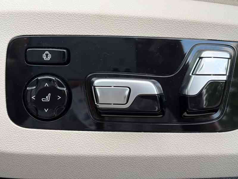 BMW X5 30d INDIVIDUAL 22" VZDUCH PANO NEZÁVISLÉ TAŽNÉ HUD  - foto 14