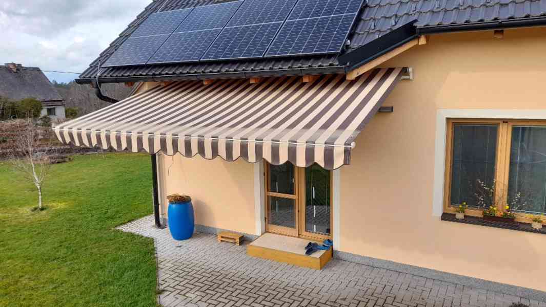 Látková markýza 4700 x 2600 mm (šířka x výsuv) - foto 3