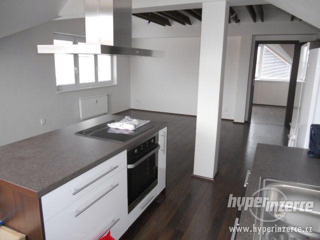 Dlouhodobý pronájem nadstandardního bytu 3+kk, 75m2, DV - foto 1