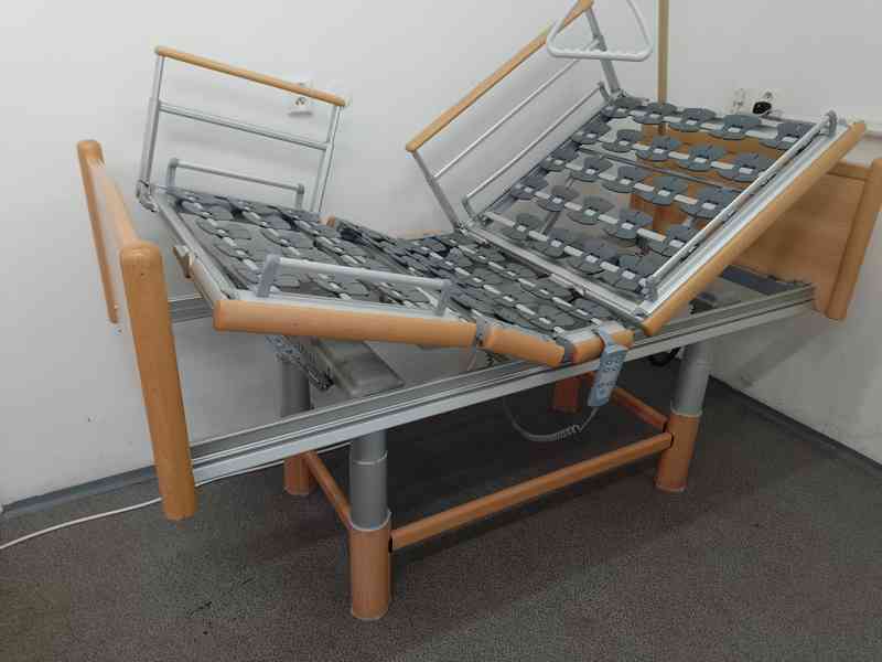 Elektrická polohovací postel - foto 8