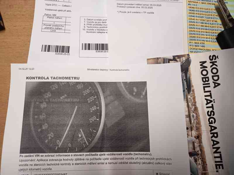 ŠKODA Octavia Combi 1,6TDI Style Plus DSG Virtual  - foto 23