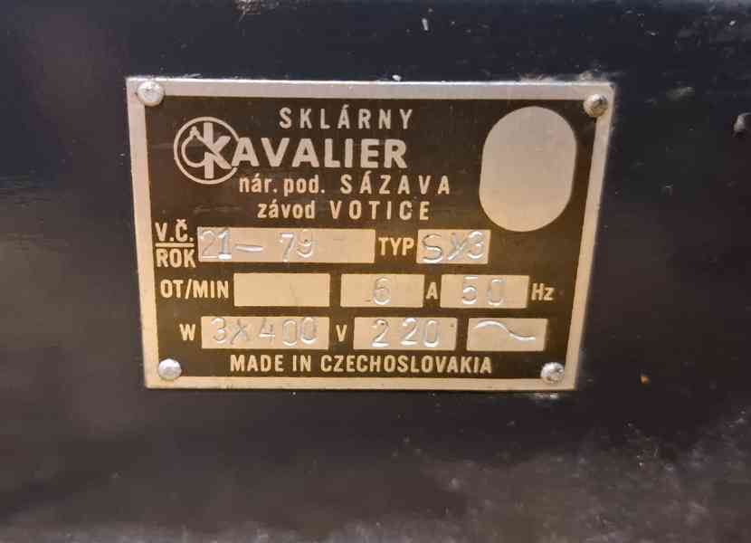 Laboratorní vařič - foto 2