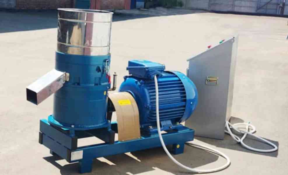 Peletovaci lis krmiva/zemědělského odpadu  37 kW+ měkký star - foto 2