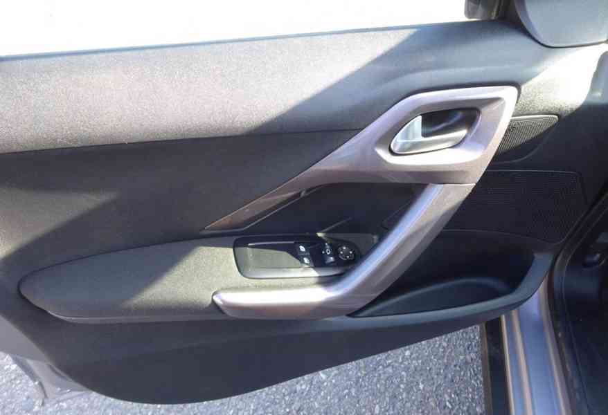 Peugeot 2008 1.4 HDI r.v.2015 (50 kw) Koupeno v ČR - foto 6