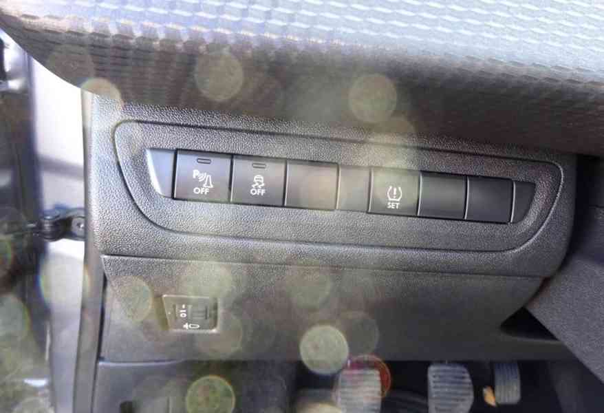 Peugeot 2008 1.4 HDI r.v.2015 (50 kw) Koupeno v ČR - foto 11