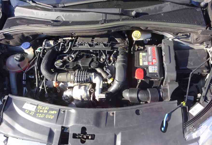 Peugeot 2008 1.4 HDI r.v.2015 (50 kw) Koupeno v ČR - foto 21