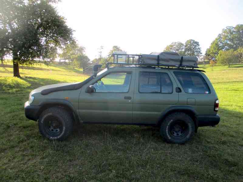 Nissan Pathfinder 3.3i V6 Camper R50 benzín 110kw - foto 7