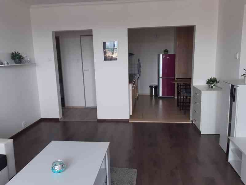 Pronájem bytů 2+kk s balkónem ve Frýdku-Místku  - foto 3