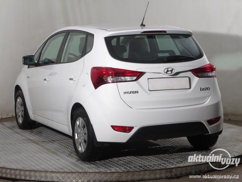 Hyundai ix20 1.4, benzín, r.v. 2015 - foto 2