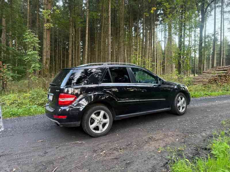 Mercedes-Benz Třídy M 2,0   ML 320 CDI (W164) - foto 3