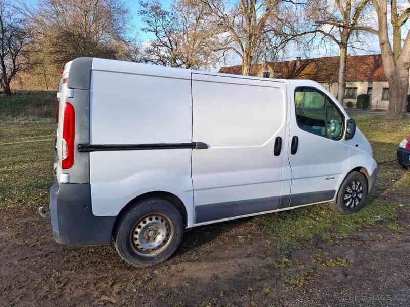 Nissan Primastar 2,5 - foto 4