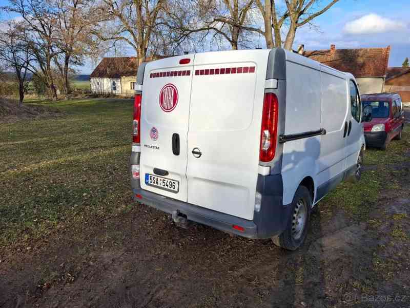 Nissan Primastar 2,5 - foto 5