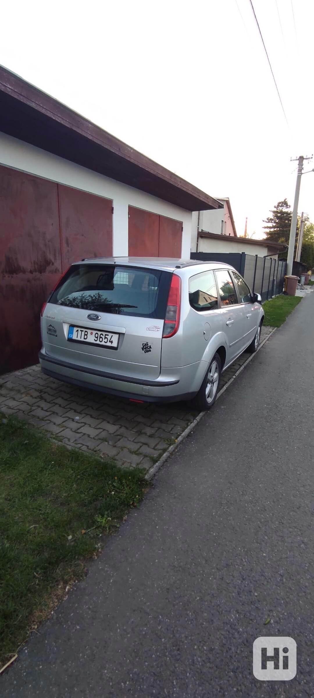 Ford Focus  - foto 1