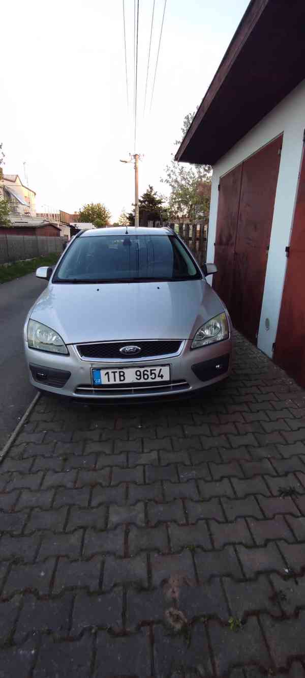 Ford Focus  - foto 2