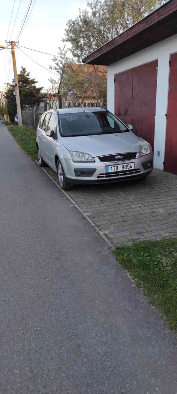 Ford Focus  - foto 5