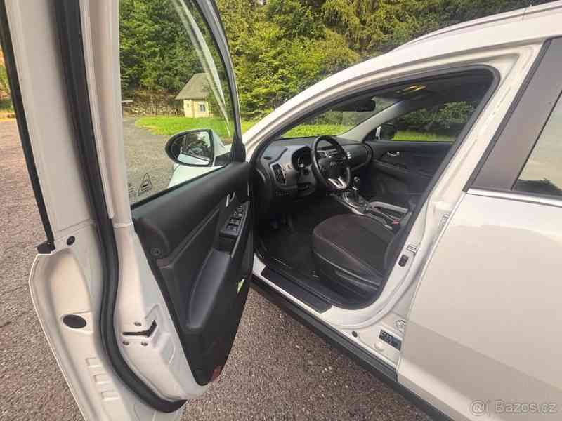 Kia Sportage 2,0 135kW, 4x4, v provozu 2/16 - foto 6