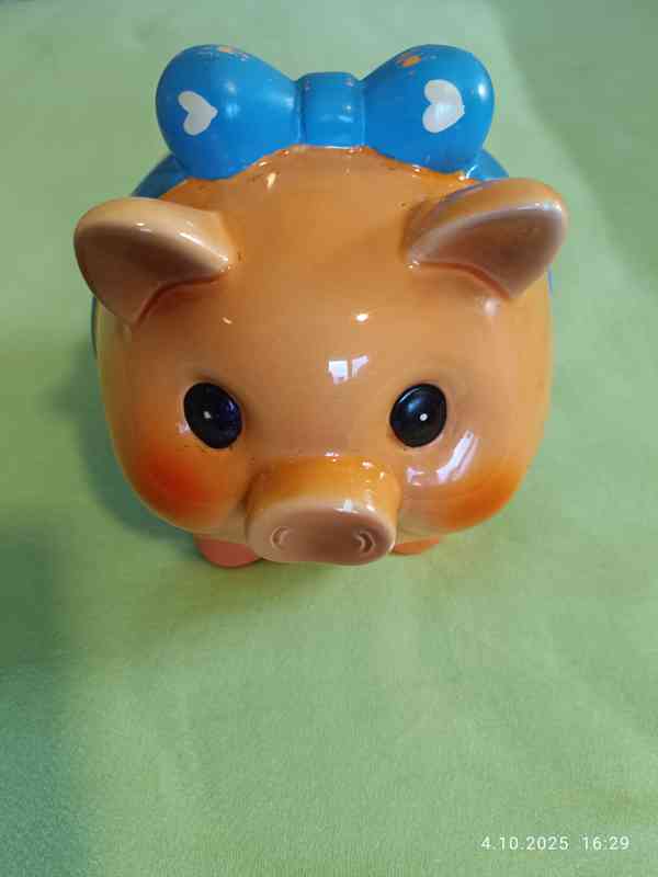 Prodám keram. POKLADNIČKU PRASÁTKO - foto 2