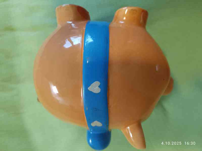 Prodám keram. POKLADNIČKU PRASÁTKO - foto 4