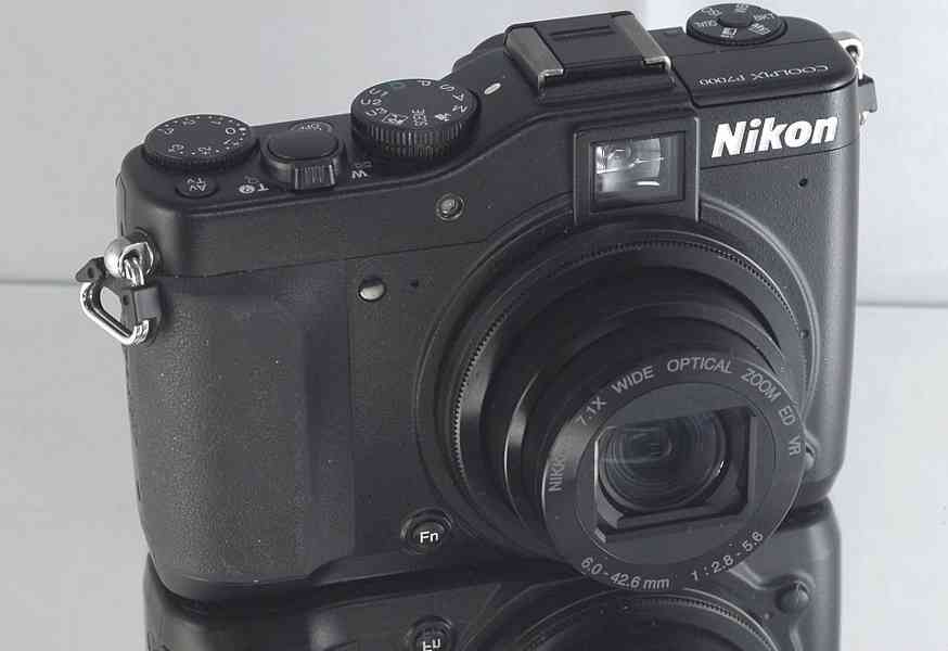 Nikon CoolPix P7000 **CCD 10,1 MPix*7x Op.ZOOM - foto 3