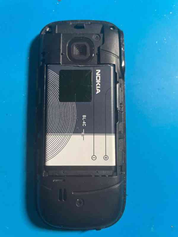 Nokia 2330c-2 - foto 5