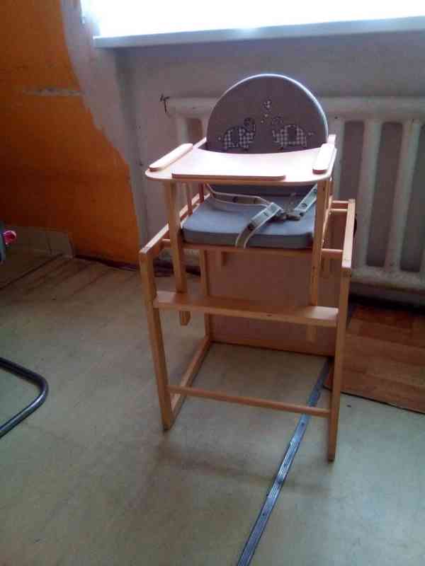 Dětská židlička dřevěná  - foto 1