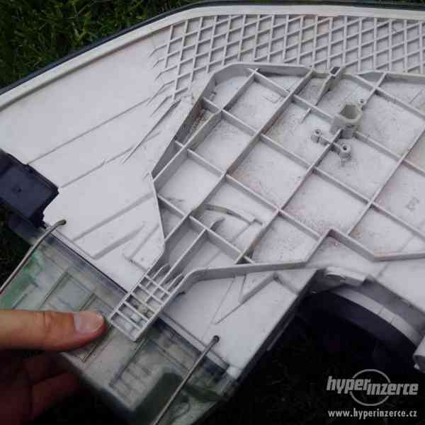 Predni svetlo Skoda Octavia 2 II prave pravy - foto 3