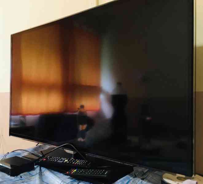 LCD TV Samsung  + setobox - foto 1