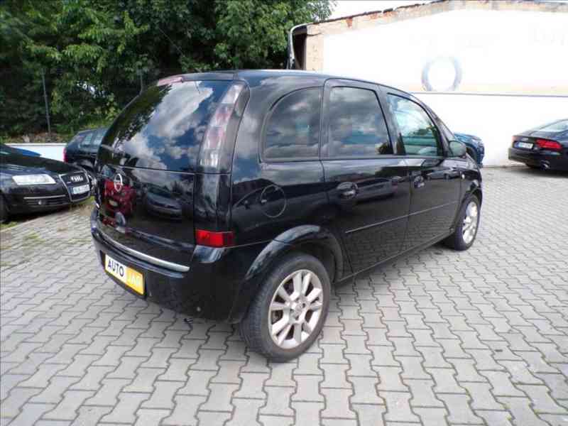Opel Meriva 1,6 16V - foto 4