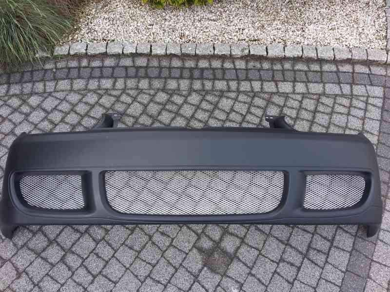 VW Golf 4 přední nárazník R32. - foto 1