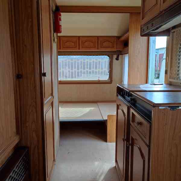 Karavan Knaus Azur - foto 2