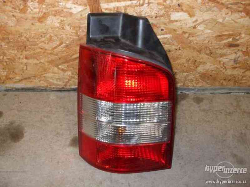 Koncové světlo Transporter (červeno-bílé) VW T5 - foto 1