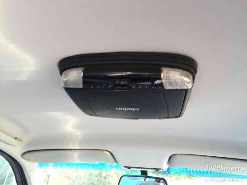 BMW E46 320i (110kw) - serviska, aut. klimatizace, navigace - foto 16