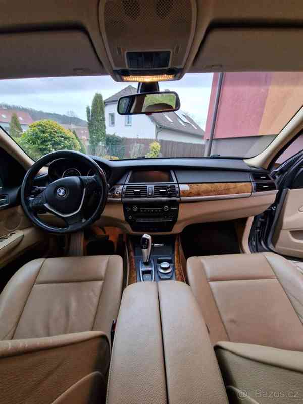 BMW X5 E70  - foto 11