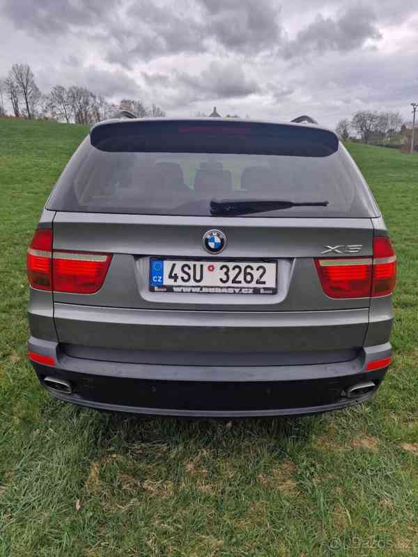 BMW X5 E70  - foto 4