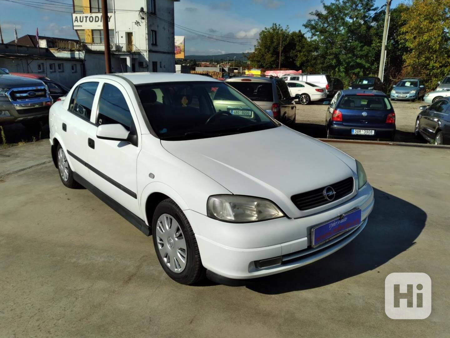OPEL ASTRA 1.4 16V BASE 1.MAJITEL,ČR,SERVISKA - foto 1