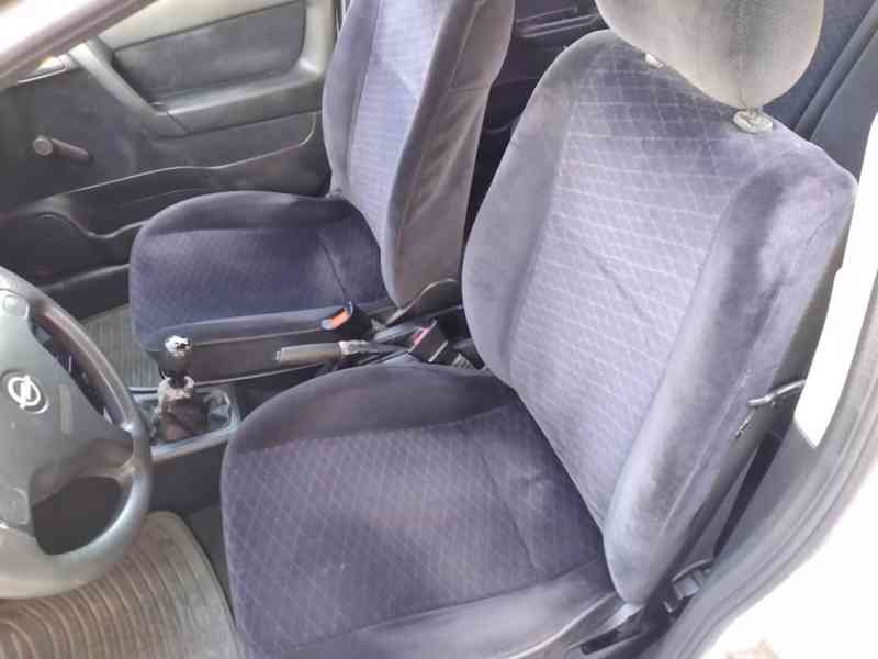 OPEL ASTRA 1.4 16V BASE 1.MAJITEL,ČR,SERVISKA - foto 9