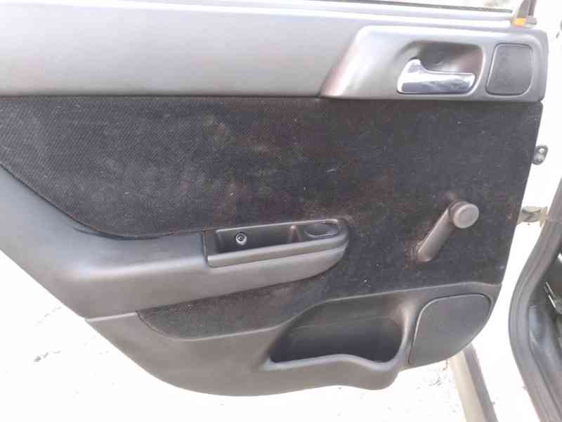 OPEL ASTRA 1.4 16V BASE 1.MAJITEL,ČR,SERVISKA - foto 26