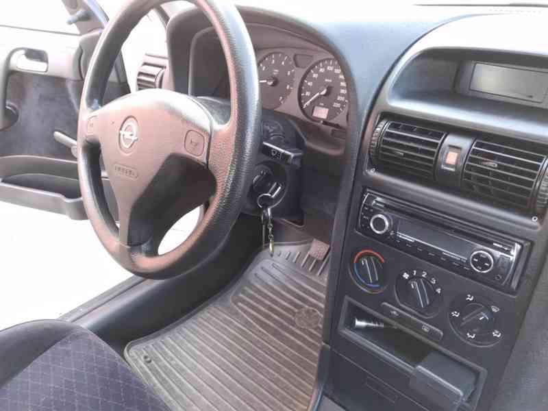 OPEL ASTRA 1.4 16V BASE 1.MAJITEL,ČR,SERVISKA - foto 16