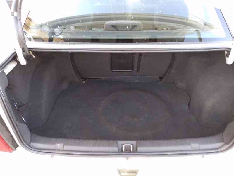OPEL ASTRA 1.4 16V BASE 1.MAJITEL,ČR,SERVISKA - foto 19
