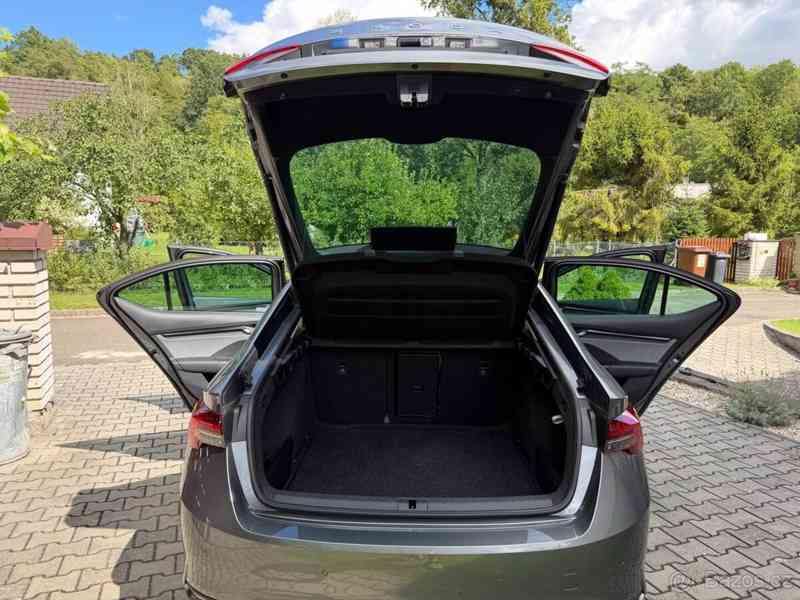 Škoda Octavia 1,5   e-TSI MHEW 110kW Top Selection - foto 9